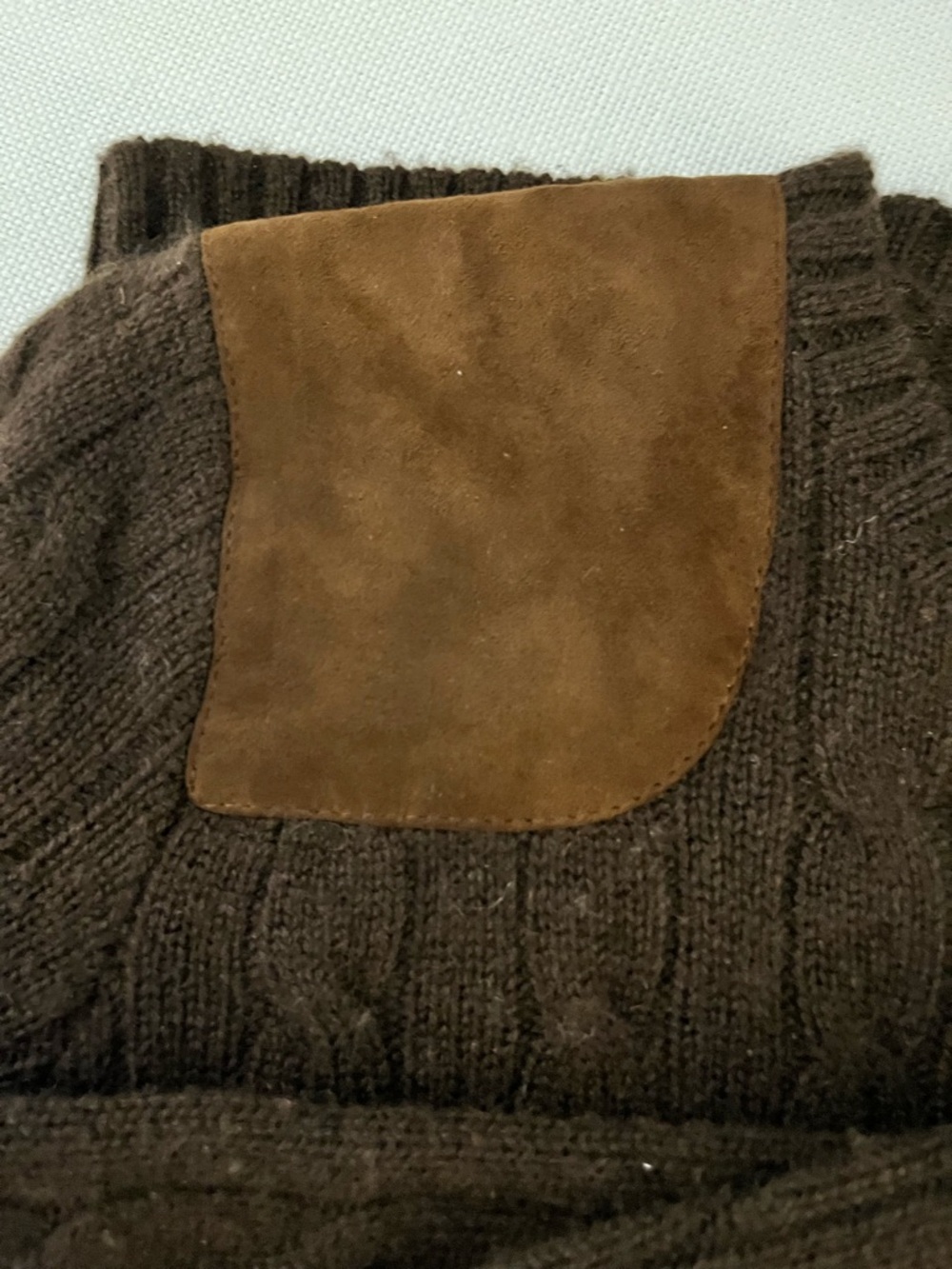 Ralph Lauren 💯 Cashmere Women’s S Brown Cable Sweater Suede Shoulder patch - Picture 2 of 5